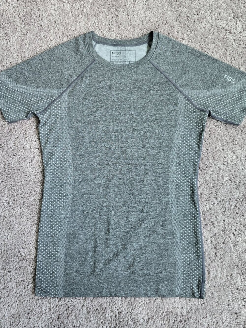 Figs Salta Seamless Short Sleeve Underscrub Shirt Heather Graphite Gray Womens S